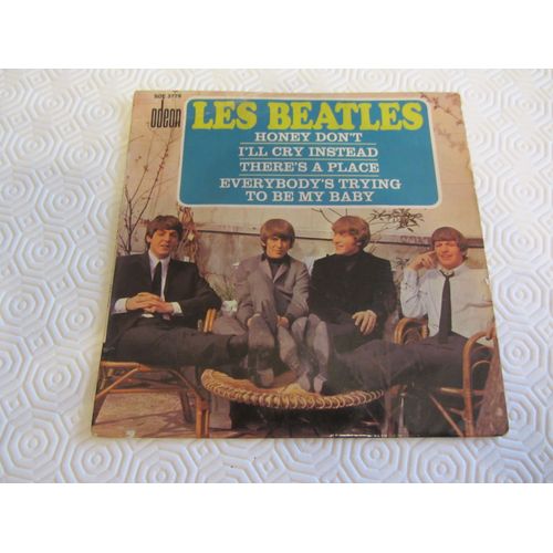 Les Beatles : Honey Don't - I'll Cry Instead - There's A Place - Everybody's Trying To Be My Baby - 