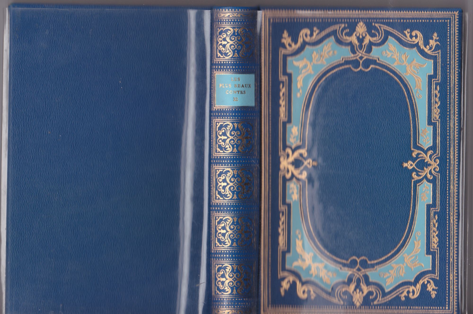Les Plus Beaux Des Contes  Et Nouvlles N22 Les Deux Matresses, L'elixir Du Rvrend Pre Gaucher, Le Secret De L'chafaud, La Grande Femme, La Justice Des Paysans  L'ingnu Paul Ou La Ressemblance   de alfred de musset, alphonse daudet, auguste de villiers de l'isle-adam,  pedro antonio de alarcon y ariza voltaire, charles nodier leopold von sacher-maoch  Format Beau livre 