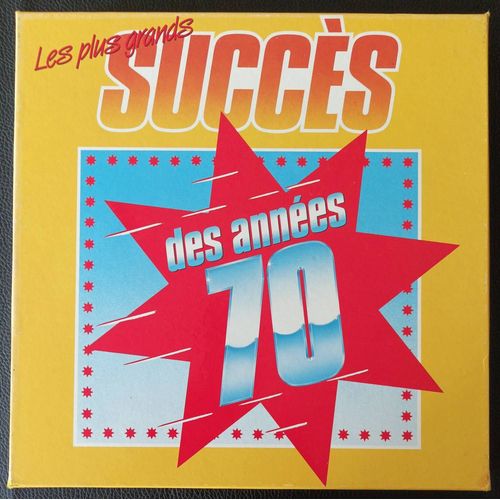 Les Plus Grands Succs Des Annes 70 - Coffret X10 (33t) : Hallyday Sardou Adamo Franois Dassin Clerc Delpech Gainsbourg Vartan Hardy Becaud Carlos Voulzy Juvet Brant Dave Fugain Lio Plastic Axonalix - Hallyday Chamfort Nicoletta Aufray Stone Et Charden Roussos