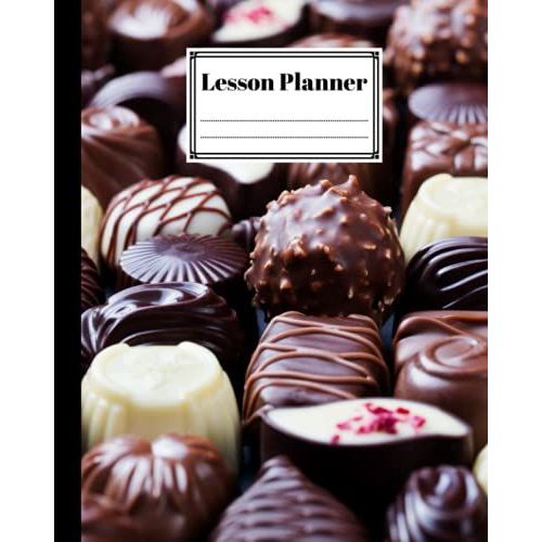 Lesson Planner: A Well Planned Year For Your Elementary, Middle School, Jr. High, Or High School Student | 121 Pages, Size 8