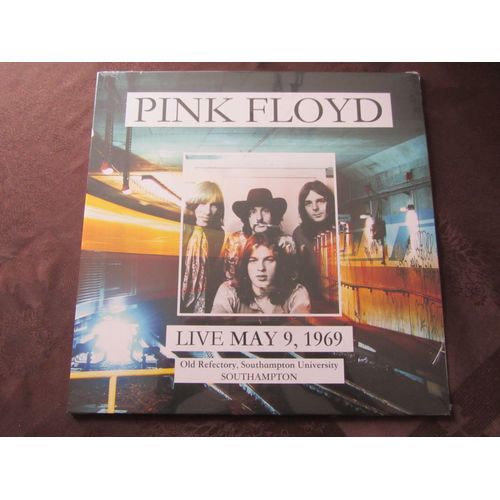 Live May 9, 1969 Old Refectory, Southampton University : Astronomy Domine - Interstellar Overdrive - Green Is The Colour - Beset By Creatures Of The Deep - A Saucerful Of Secrets - Pink Floyd