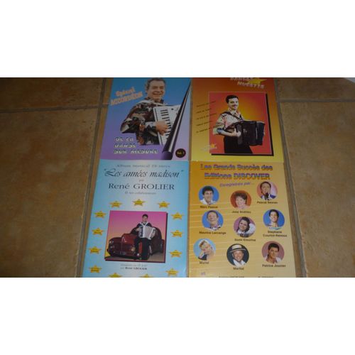 Lot 4 cahiers partitions accordeon rené grolier & alberto garzia