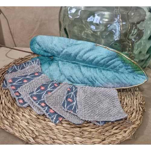 Lot 8 Cotons Dmaquillant Lavable Et Reutilisable Coton Bio Bleu Avec Fleur Rouge Zro Dchet cologie Carr  Dmaquiller