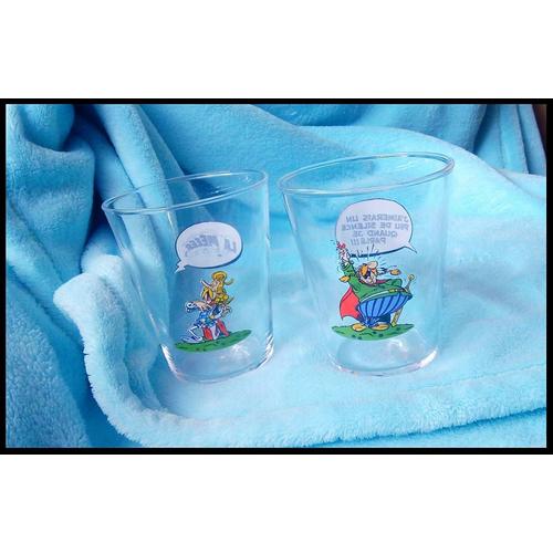 Lot De 2 Verres 100% Neuf - Original Officiel Astrix Oblix Idfix Panoramix Etc - Verre De Table Blanc Transparent Verre  A Eau vas - Voir Photo Personnage Figurine - Obelix Asterix Idefix Etc