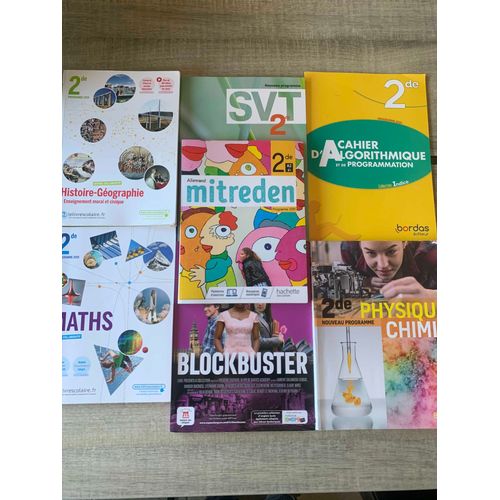Lot De 7 Manuel Scolaire De 2nd Comprenant, Svt, Math, Histoire, Anglais, Pfeg, Espagnol, Physque/Chimie