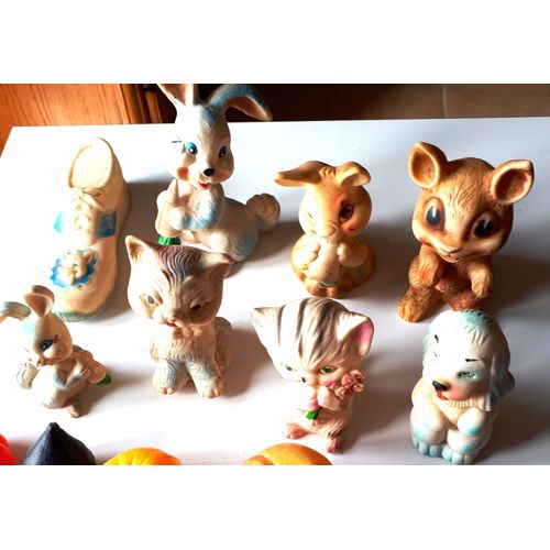 Lot De 8 Anciens Jouets En Caoutchouc Convenant Pour Animaux Dont 6 Sont Encore Couinants - Vieux Jouets En Grenier Depuis Quelque 50 Ans -  Nettoyer Et  Prendre Tel Quels