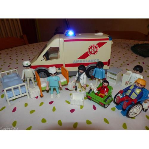 Lot Playmobil Medicaux , Ambulance Etc