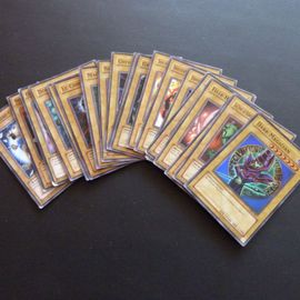 Lots de cartes YUGIOH toutes raretés et éditions confondues Rakuten