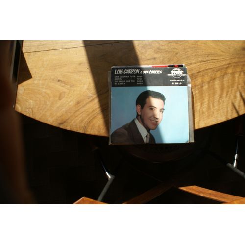 Luis Garzon & Ses Cordes Una Lagrima Tuya/Gricel Tangos/Qui Mieux Que Toi/ Mi Carta Boleros 45t Disques Tydic G 214 - 