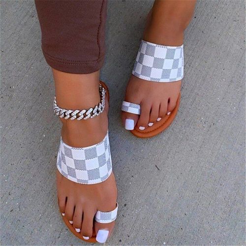 Luxury Women Flat Heels Flip Flop Slippers Summers Flat Heels Ins Casual Designer Ladies Plus Size Beach Slippers Ladies Slides - 38