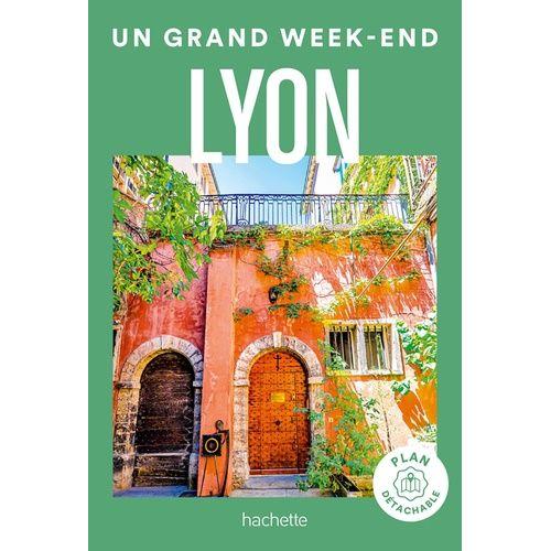 Un Grand Week-End  Lyon - (1 Plan Dtachable)   de Bagot Pascal  Format Poche 