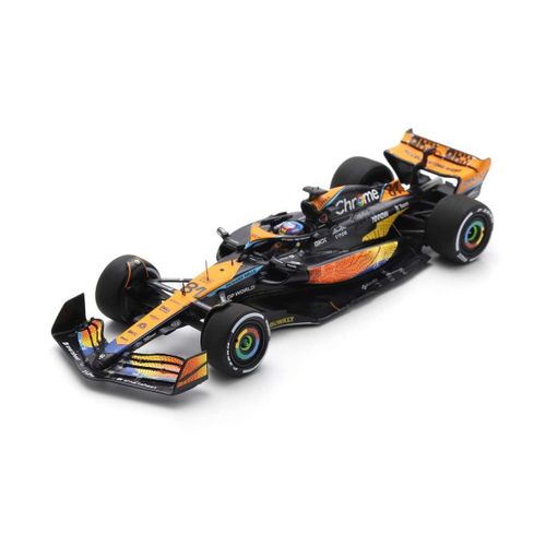 Mac Laren 2023 Piastri 1/43 Spark