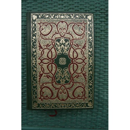 Manon Lescaut   de abbe prevost  Format Beau livre 