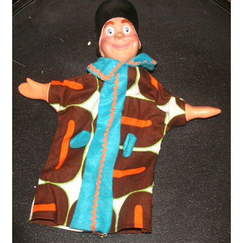 Marionnette  Mains Vintage Annes 70/ Guignol / Thatre Lyonnais / Corps En Tissu / Tte Et Mains En Plastique