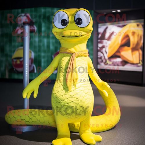 Mascotte Redbrokoly De Personnage De Python Jaune Habill D'un Maillot De Bain Et De Porte-Cls