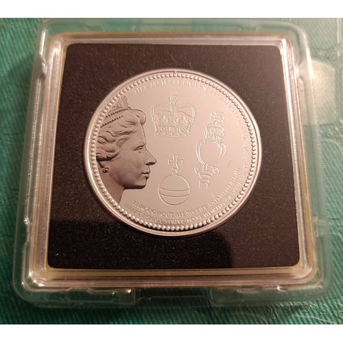 Mdaille Commmoration Officiel De L'angleterre  Sa Majest La Reine Elizabeth Ii, Un An De Mmoire 2023