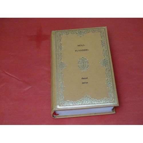 Moll Flanders   de daniel defoe  Format Beau livre 
