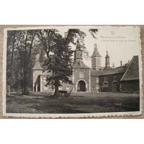 Monceau-Sur-Sambre. L'ancien Corps De Garde Du Chteau.