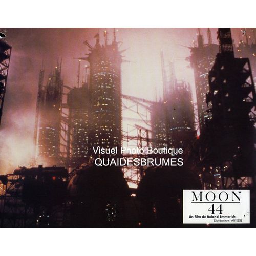 Moon 44 : Photo D'exploitation Cinmatographique - Format 21x27 Cm - De Roland Emmerich Avec Michael Par, Lisa Eichhorn, Dean Devlin, Brian Thompson, Malcolm Mcdowell - 1990