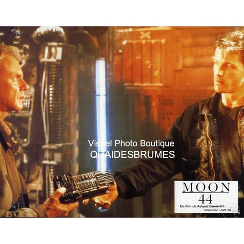 Moon 44 : Photo D'exploitation Cinmatographique - Format 21x27 Cm - De Roland Emmerich Avec Michael Par, Lisa Eichhorn, Dean Devlin, Brian Thompson, Malcolm Mcdowell - 1990