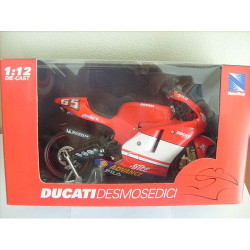 Moto Ducati Desmosedici  Loris Capirossi  Saison 2004  1/12