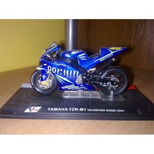 Moto Gp Bike Yamaha Yzr-M1 Valentino Rossi 2004 1/24 Altaya