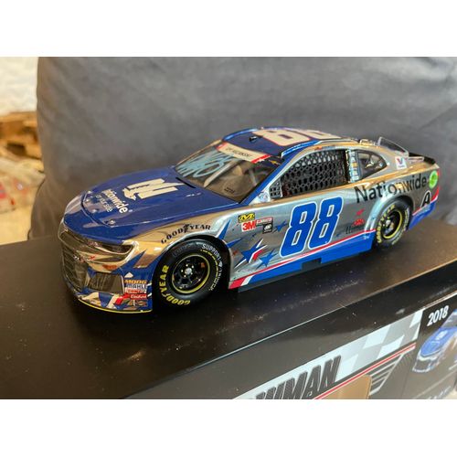Nascar 1/24 Lionel Racing - Alex Bowman #88 Chevrolet Camaro Nationwide 2018 Color Chrome