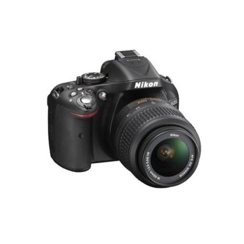 Nikon D5200 reflex 24.1 mpix + Objectif 18-55 VR II