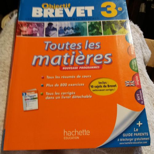 Objectif Brevet 3, Toutes Les Matires, Avec 10 Sujets Entirement Corrigs   de ndr Michoux, Louis Girard, Sbastien Dessaint 