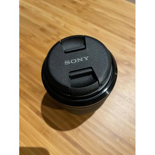 Objectif hybride Sony FE 24-70mm f/3.5-5.6 (E mount)