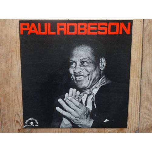 Old Man River . Le Canadien Errant . No More . Joe Hill . Les Quatres Fleuves . Les Bateliers De La Volga . Didn't My Lord Deliver Daniel . Kevin Barry ... - Paul Robeson