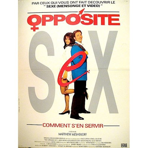Opposite Sex And How To Live With Them - Vritable Affiche De Cinma Plie - Format 120x160 Cm - De Matthew Meshekoff. Avec Arye Gross, Courteney Cox -1992