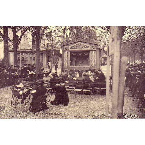 Paris 8e - Aux Champs Elyses - Representation Au Theatre Guignol - Reedition D'une Cpa - 1er Choix - Ref 022 002