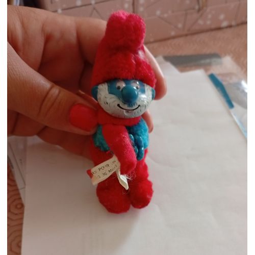 Peluche Officielle De 10 Cm De Hauteur Et 3 Cm De Largeur. tat Satisfaisant , Encore Dans Une Jolie Condition. Objet Collection : Anne 1983. Made In Core Du Sud.