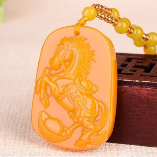 Pendentif Ma Yu Sculpt  La Main Jaune Naturel, Bijoux Boutique De Mode, Collier Cheval Du Zodiaque Pour Hommes Et Femmes, Accessoires Cadeaux