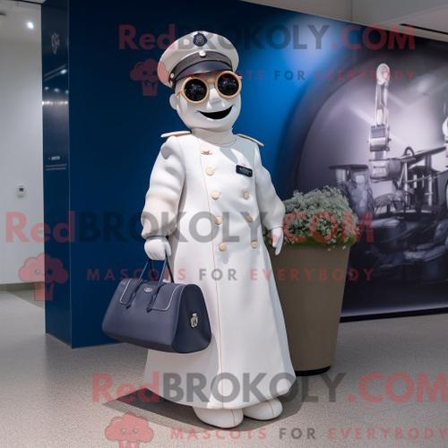 Personnage De Costume De Mascotte Redbrokoly De Docteur De La Marine Habill D Une Robe De Marie Et De Sacs Fourre-Tout