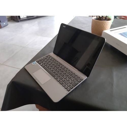 Petit ordinateur Macbook Asus