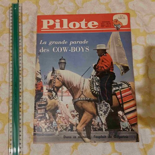 Pilote N 79 Du 27/04/1961 - La Grande Parade Des Cow-Boys - L'exploit De Gagarine.