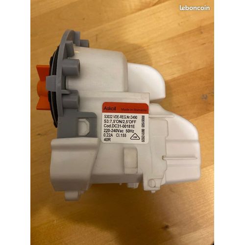 Pompe p1070 de vidange d'origine Lave-linge - DC31-00181A, DC3100181A, DC31-00030H, DC31-00181E, DC3100030H, DC3100181E Lave-linge SAMSUNG