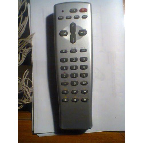 PROLINE tlcommande universelle  KT 029 15