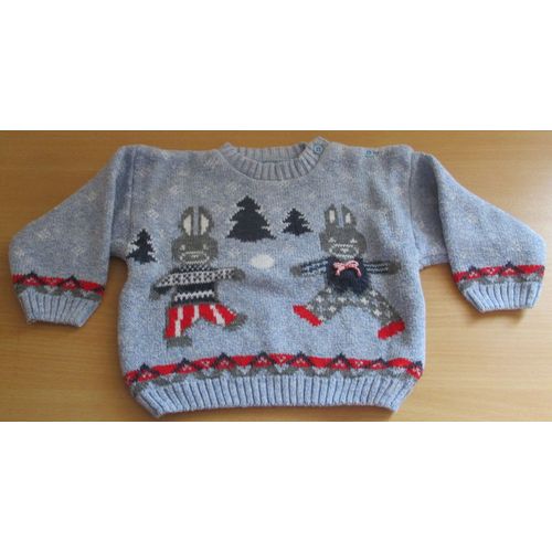 Pull Bb 18mois- Bleu Clair Avec Sapins Et Couple De Lapins Faon Jacquard - 2 Boutons DAisance Sur Lpaule-Dos Uni Mais Avec Petits Flocons De Neige-Hauteur 30cm-Ancien Et Un Peu Dfraichi