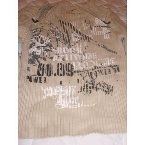 Pull Beige Comme Neuf Avec Motifs Sur Le Devant 8 Ans