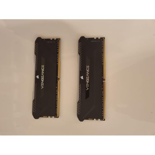 Ram CORSAIR RGB PRO SL 2X16GO DDR4 3200C16-