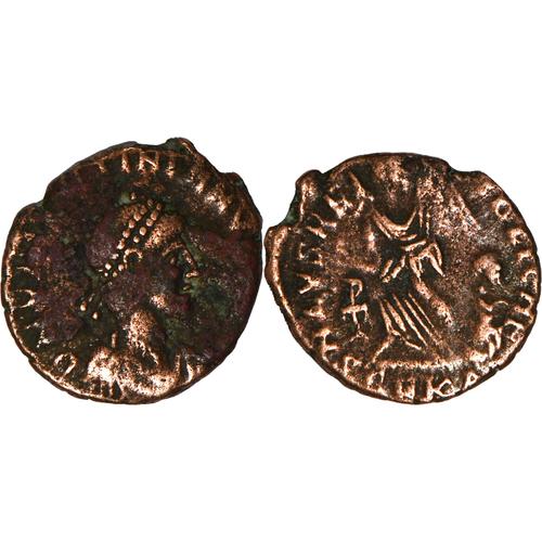 Rome - Nummus Ae4 - Valentinien Ii - Salvs Reipvblicae - Chrisme Et Victoire - 388 Ad - 22-018