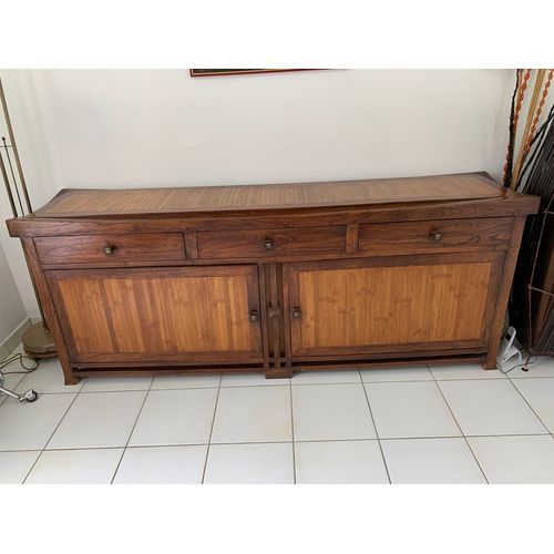 Salle  Manger Table, 7 Chaises Plus Un Buffet Bas Teck Et Bambou