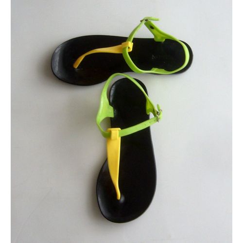 Sandales Fashion 35 36 Color Style Nupied Tong Color  Bride Boucle Cheville Pvc Elastomere Chaussure t Plage Mer Entredoigt Plat Ouvert Decollete Jaune Fluo Vert Plastique Plage Piscine Eau Vacan