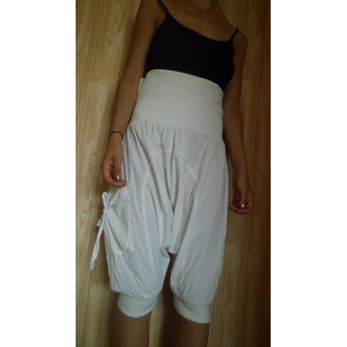 Sarouel Blanc Taille Xs Remarque : L'tiquette Indique L Mais Il S'agit Bien D'une Taille Adapte  Un Xs. 95 % Coton - 5 % lasthanne Longueur Totale : 72 Cm (En Comptant La Bande lastique Supri