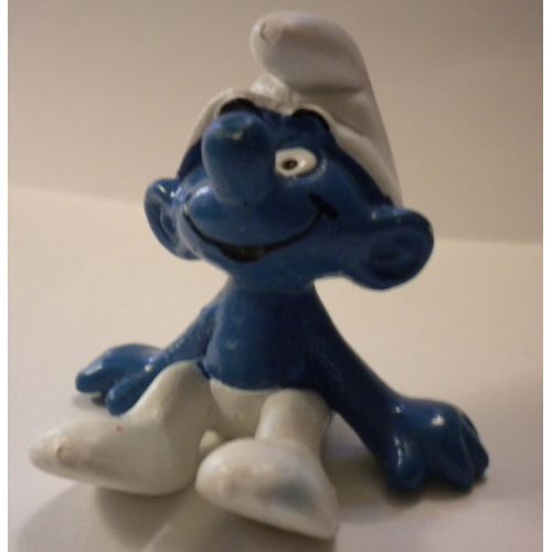 Schtroumpf Assis. Ancien Modle Variante. Smurf  Schtroumpfs.