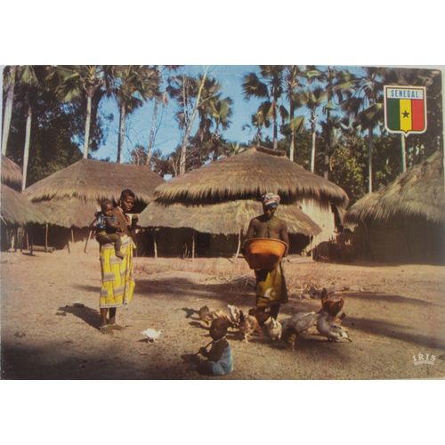 Sngal.. Casamance - Village De Basse-Casamance, Au Verso Timbre 65 F Rpublique Du Sngal Armoiries