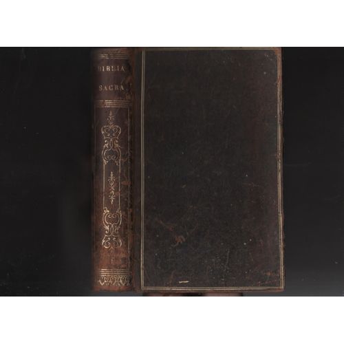 Biblia Sacra Vulgatae Editionis Sixti V Et Clementis Viii Pontificis Maximi Jussu Recognita Atque Edita Editio Nova Versiculus Distincta   de SIXTI V CLEMENTIS VIII  Format Broch 